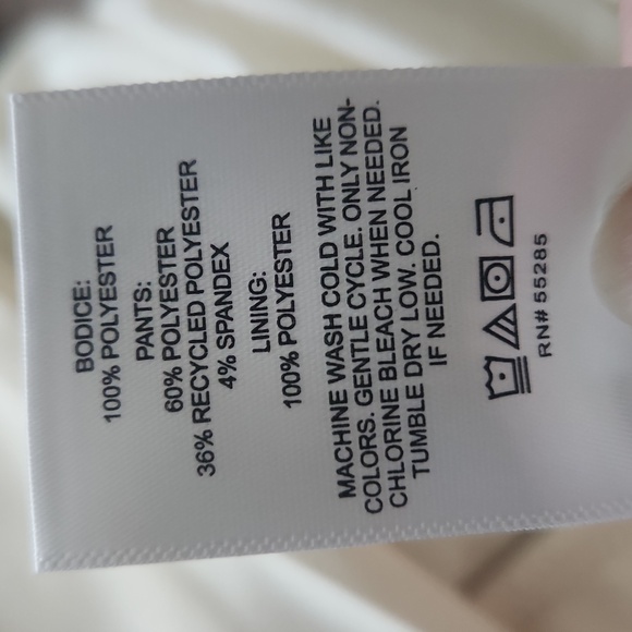 Women's XS Jumpsuit, NWOT - Picture 6 of 6